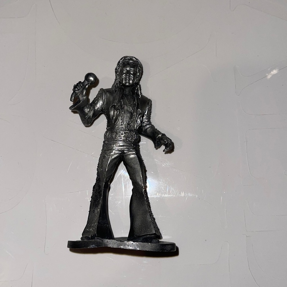 Vintage unnumbered Perth Pewter Elvis Presley figurine.